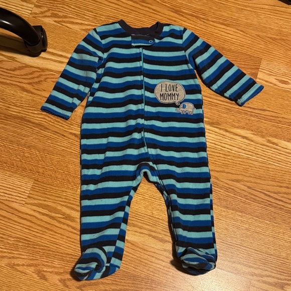 Boys’ Footie Pajamas Size 6-9M - Picture 1 of 1